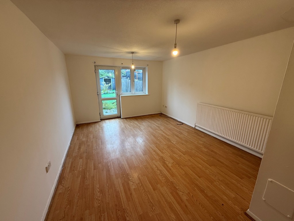 Lot: 158 - HOUSE FOR IMPROVEMENT - Reception room with stairs to first floor
